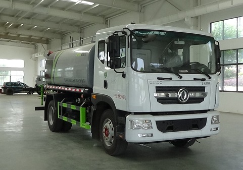 程力威牌CLW5160GPS6XS型绿化喷洒车