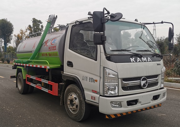 程力威牌CLW5090GXE6ZC型吸粪车